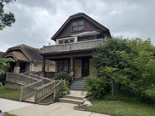 3717-3715 N Dr. William Finlayson St Street, Milwaukee, WI, 53212 | Card Image