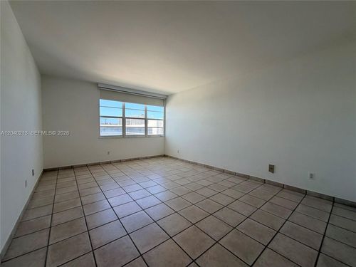 1410-100 Lincoln Rd, Miami Beach, FL, 33139-2013 | Card Image