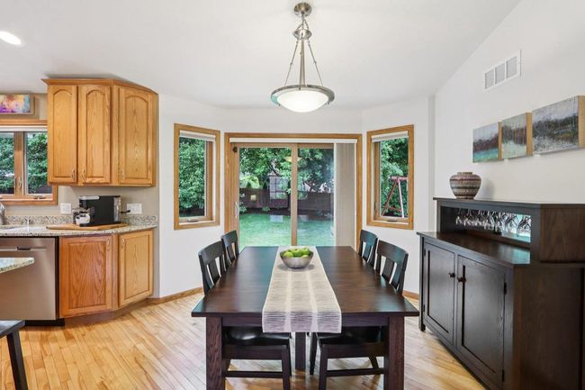 3176 Weybridge Drive, House other with 4 bedrooms, 3 bathrooms and null parking in Sun Prairie WI | Image 9