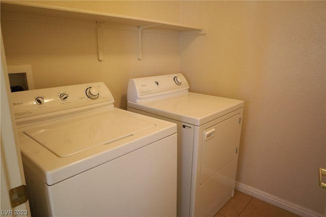 0 - 8869 Happy Stream Ave, House other with 3 bedrooms, 3 bathrooms and null parking in Las Vegas NV | Image 9