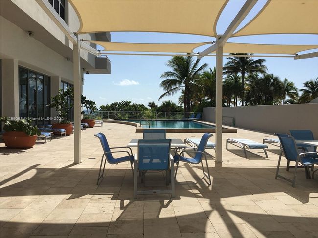 APT-305 - 9225 Collins Ave, Condo with 1 bedrooms, 2 bathrooms and null parking in Surfside FL | Image 9