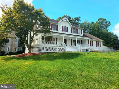 15513 Meherrin Dr, CENTREVILLE, VA, 20120-3735 | Card Image