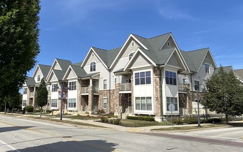 1206-14900 W Wilbur Drive, New Berlin, WI, 53151 | Card Image