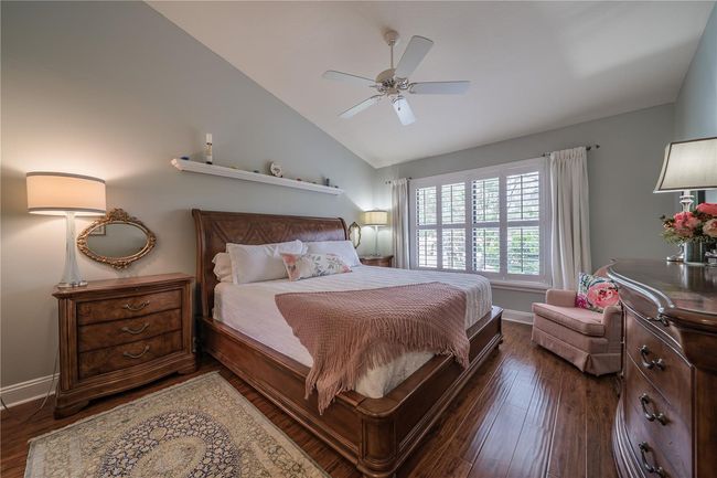 Primary bedoom | Image 29