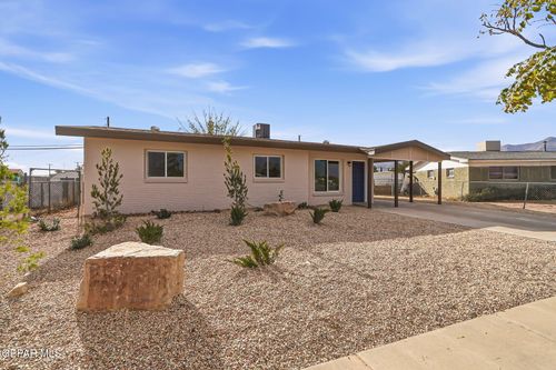 9205 Salisbury Dr, El Paso, TX, 79924-7251 | Card Image
