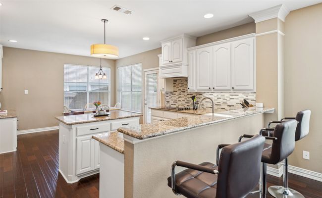 4508 Halter Way, House other with 4 bedrooms, 3 bathrooms and null parking in Flower Mound TX | Image 11
