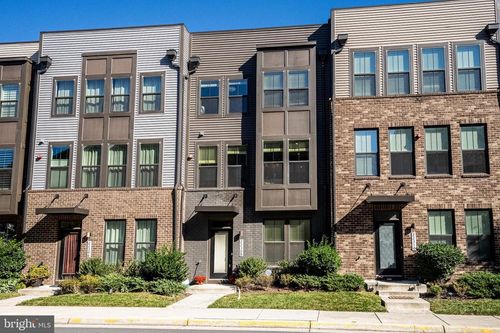 22308 Seabring Ter, ASHBURN, VA, 20148-7592 | Card Image