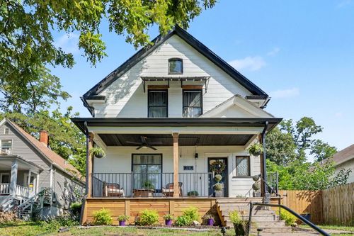 1718 W 9th St, Davenport, IA, 52804-4024 | Card Image