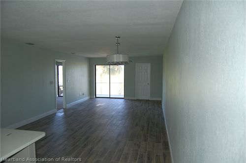 3619 Edgewater Dr, Sebring, FL, 33872-2056 | Card Image