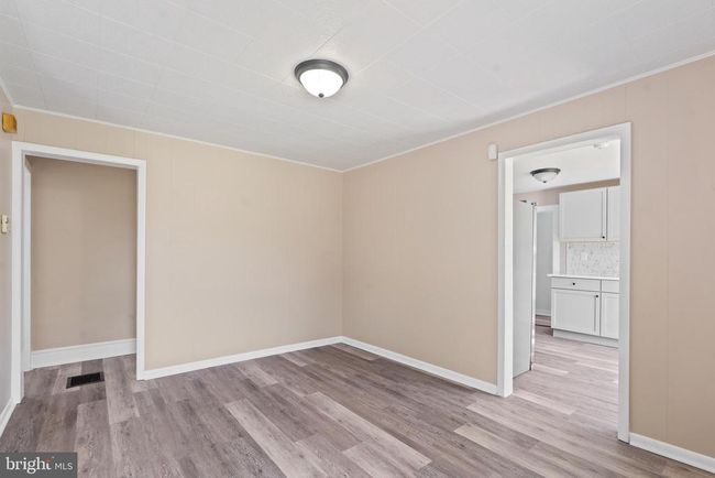 311 W Washington St, House other with 3 bedrooms, 1 bathrooms and null parking in PAULSBORO NJ | Image 4