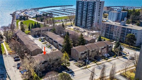 2224 Marine Dr, Oakville, ON, L6L1C1 | Card Image