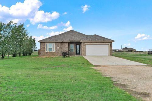 2432 S County Road 1040, Stanton, TX, 79782-9304 | Card Image