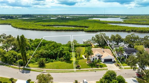 4304 14th Ave E, BRADENTON, FL, 34208-5812 | Card Image