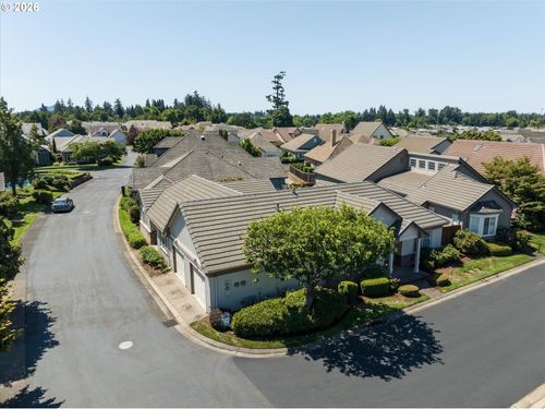 1880 Lake Cove Ave, Eugene, OR, 97408-5939 | Card Image