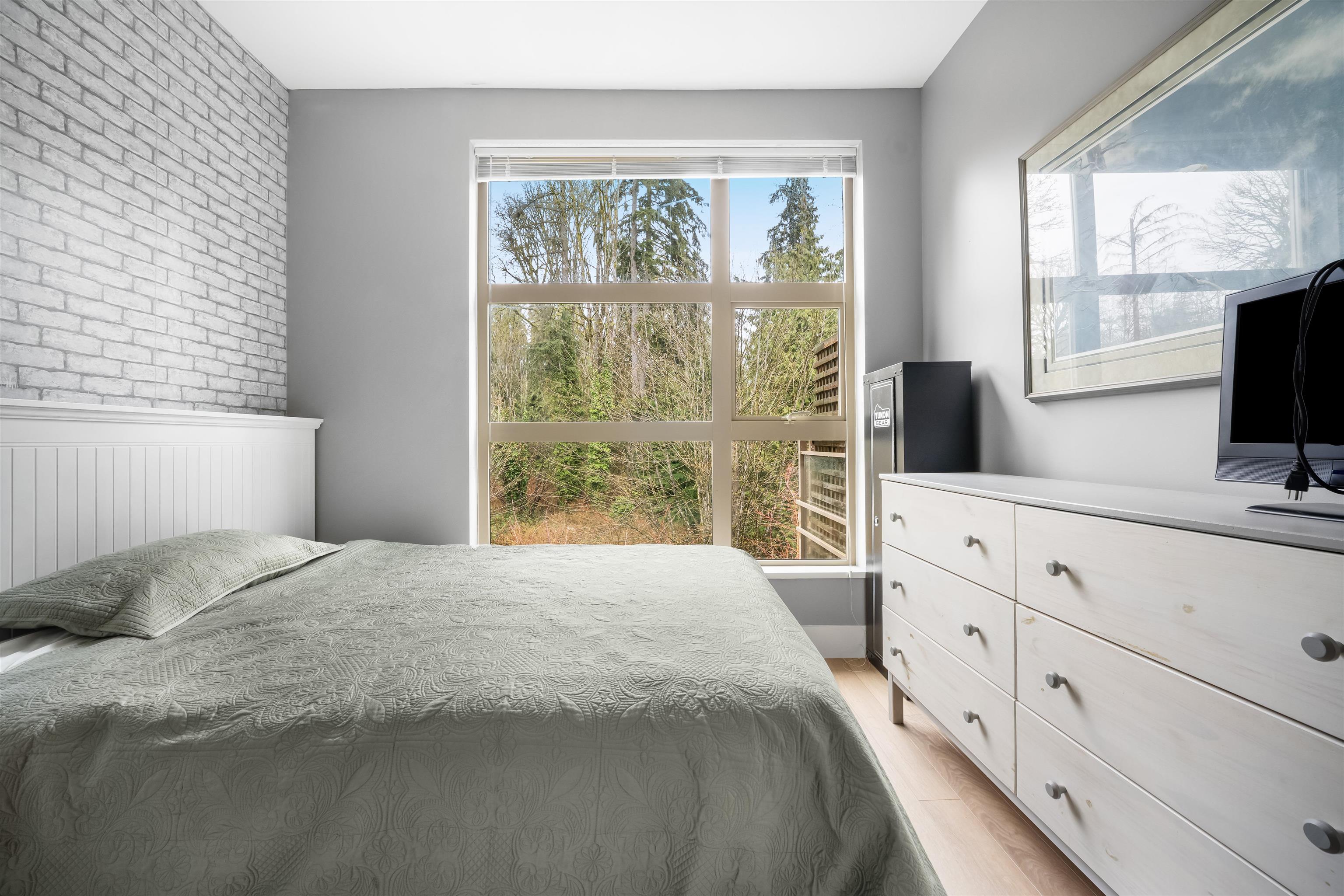 Residential in North Vancouver 5