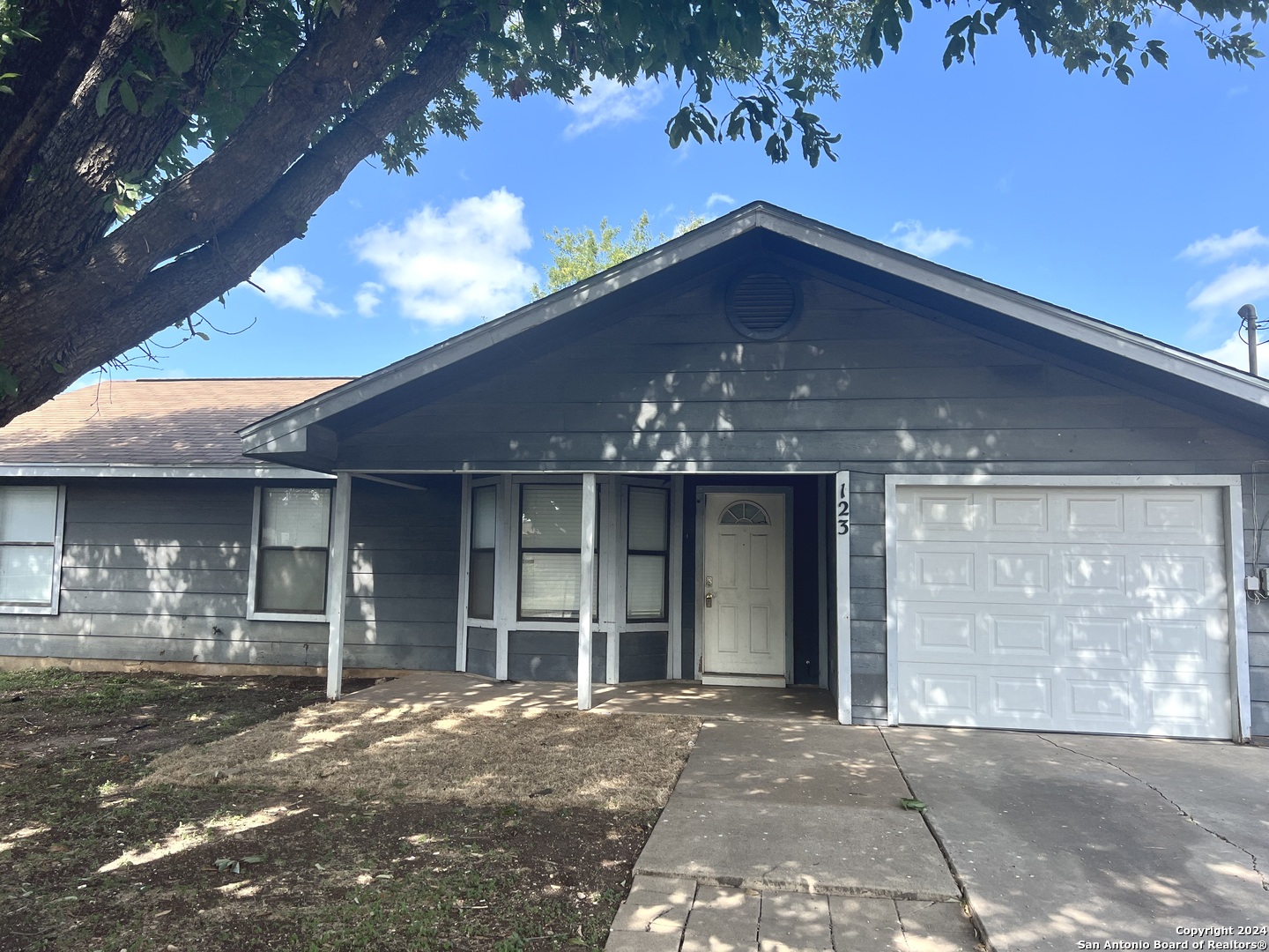 Summerhill Dr, San Antonio, TX 78226