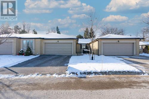 6-93 Pine Valley Gate, London South (South N), ON, N6H1L7 | Card Image