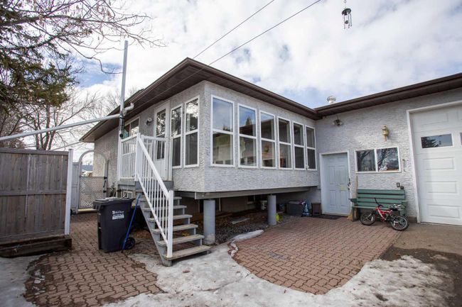 4302 Grandview Boulevard, Home with 5 bedrooms, 2 bathrooms and 4 parking in Red Deer AB | Image 34