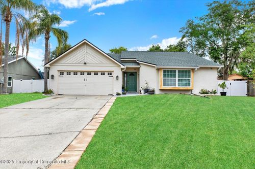 7420 Goldeneye Dr, New Port Richey, FL, 34654-5818 | Card Image