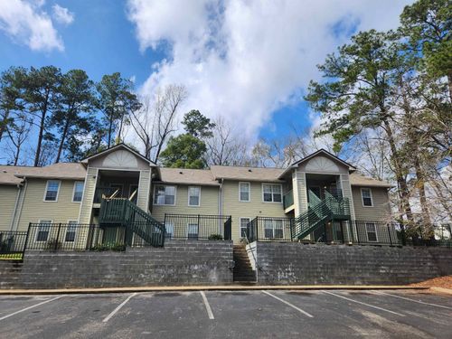 apt-e-1100 Greentree Ct, TALLAHASSEE, FL, 32304-1853 | Card Image