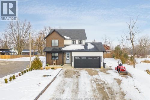 2618 County Rd 27, South Woodslee, ON, N0R1V0 | Card Image