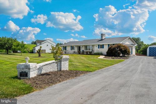 19845 Toms Rd, Boonsboro, MD, 21713-1737 | Card Image