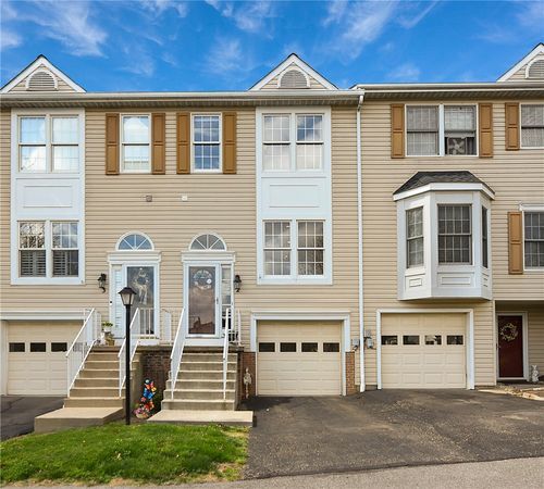 2 Cherryhurst Ln, Bridgeville, PA, 15017-1167 | Card Image