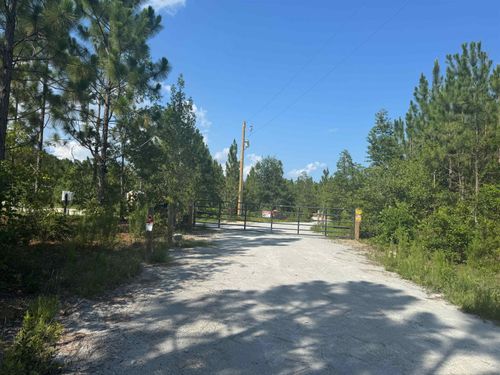 1698 Carriage Dr, Loris, SC, 29569-7928 | Card Image