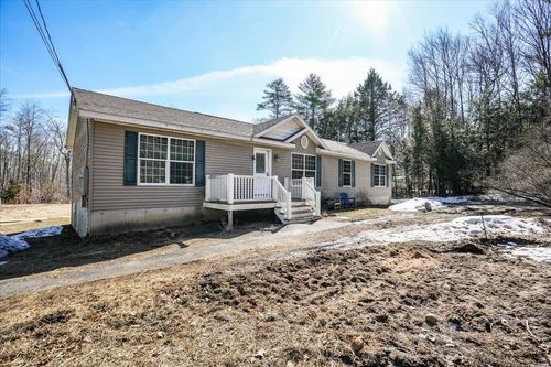 59 Harvey Lake Rd, Northwood, NH, 03261-3910 | Card Image