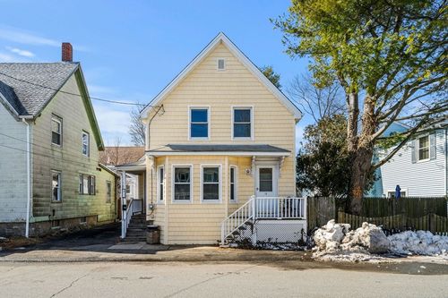 12 Arthur St, Gloucester, MA, 01930-2737 | Card Image