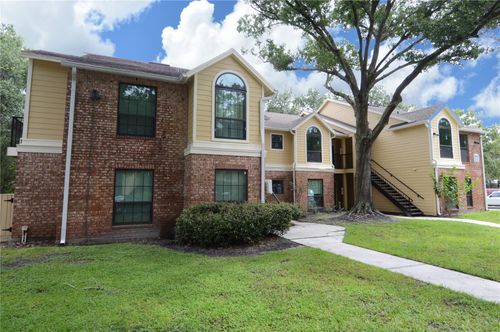 203-8642 Mallard Reserve Drive, TAMPA, FL, 33614 | Card Image