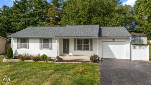 135 Flintwood Dr W, North Vernon, IN, 47265-6424 | Card Image