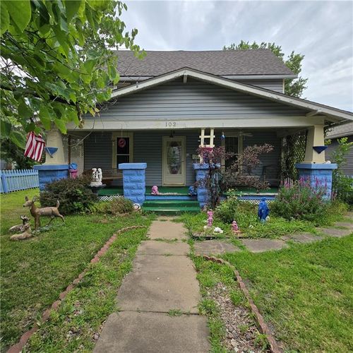 102 Brown Avenue, Osawatomie, KS, 66064 | Card Image