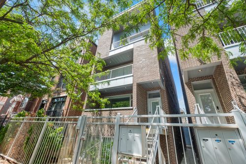 2-1536 W Walton St, Chicago, IL, 60642-5528 | Card Image