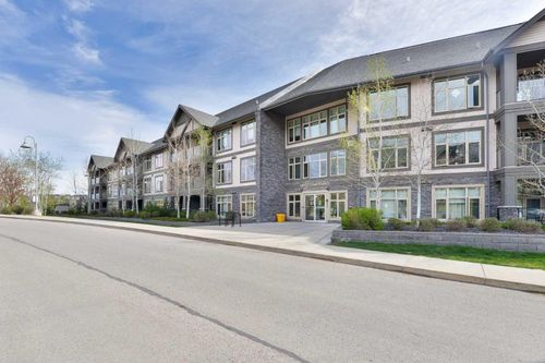 213-45 Aspenmont Hts Sw, Calgary, AB, T3H0E6 | Card Image