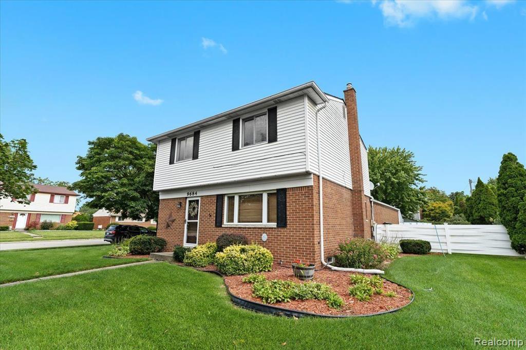 Haggerty Rd, Plymouth, MI 48170 #1