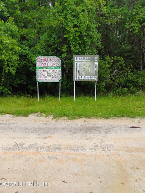 228 Atkins Rd, Georgetown, FL, 32139 | Card Image