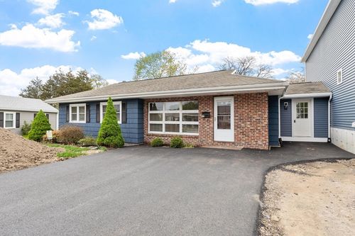 20-20 Greystone Ave, Haverhill, MA, 01835-7909 | Card Image