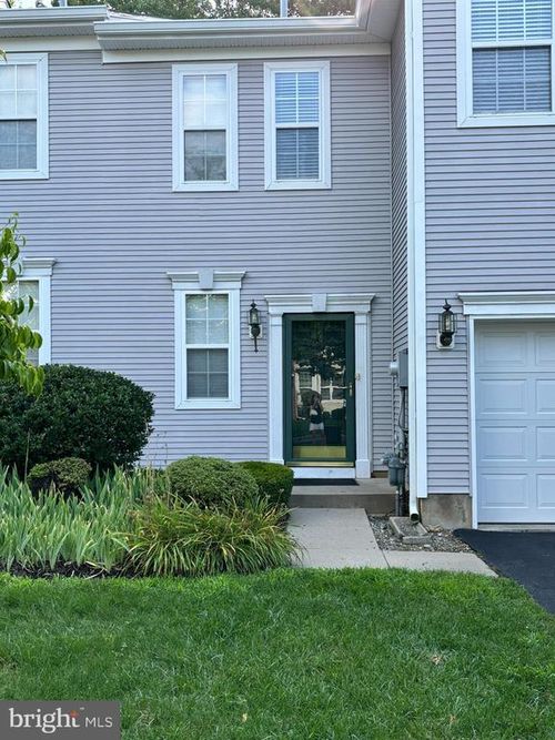 16 Normandy Dr, West Windsor, NJ, 08550-3275 | Card Image
