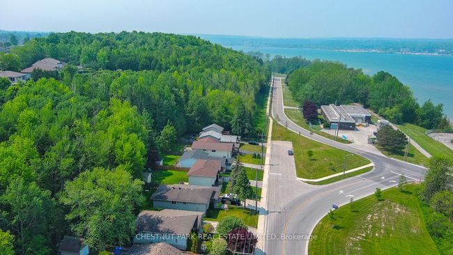 2537 3rd Ave E, House other with 3 bedrooms, 2 bathrooms and 5 parking in Owen Sound ON | Image 33