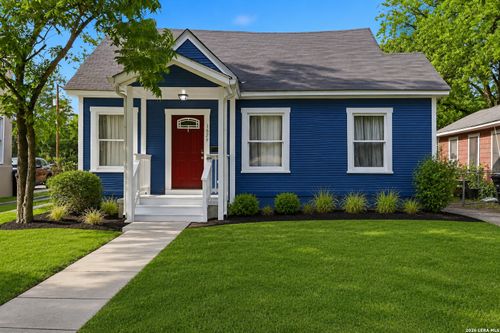 1629 W Woodlawn Ave, San Antonio, TX, 78201-5465 | Card Image