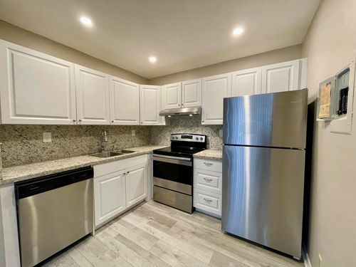 864-864 Flanders R, Delray Beach, FL, 33484 | Card Image