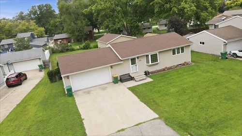 104 Corliss Avenue, Elk Run Heights, IA, 50707 | Card Image