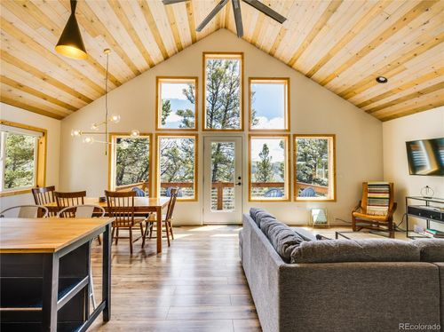 2946 Middle Fork Vis, Fairplay, CO, 80440-4031 | Card Image