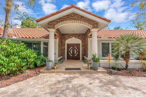8140 Nw 51st Pl, Coral Springs, FL, 33067-2004 | Card Image
