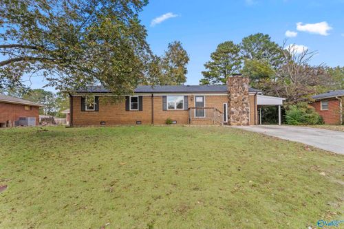 314 Larkwood Dr Sw, Decatur, AL, 35601-6416 | Card Image