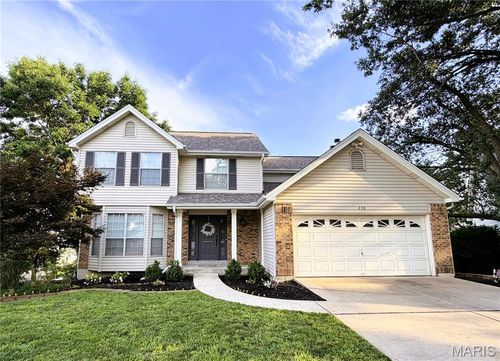 238 Westridge Parc Ln, Ellisville, MO, 63021-4207 | Card Image