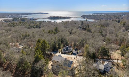 15 Oak Ave, Bourne, MA, 02532 | Card Image