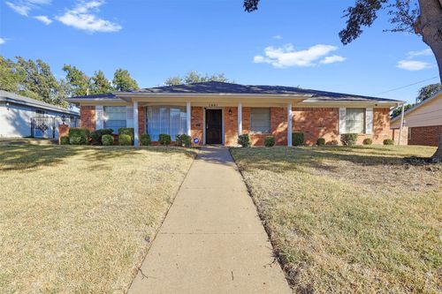 1601 Meadow Lane Ter, Fort Worth, TX, 76112-3416 | Card Image