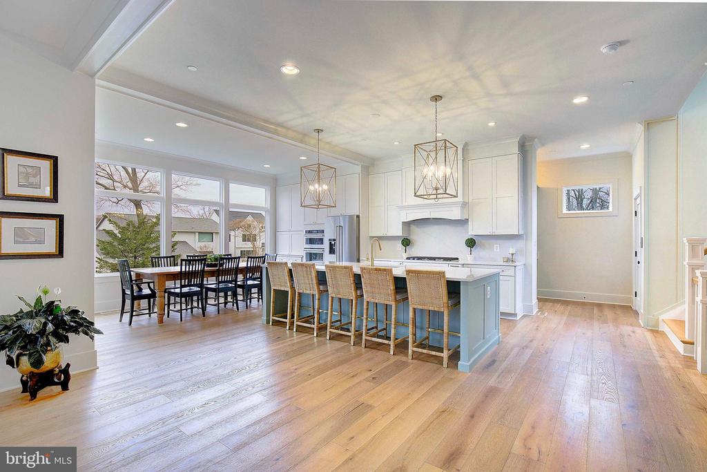 Residential in ANNAPOLIS 5